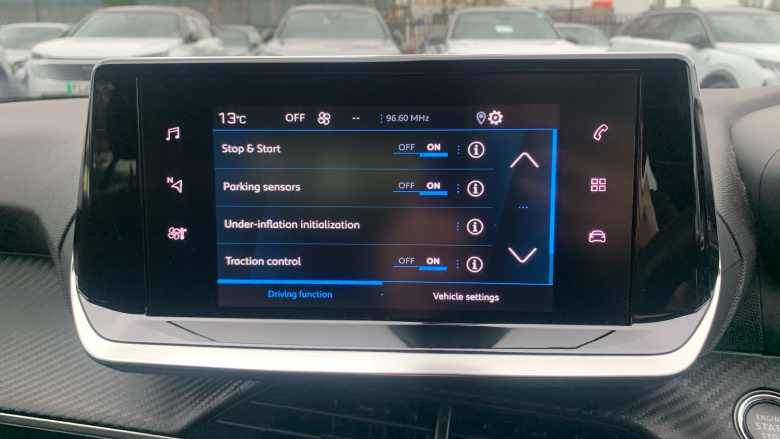 Peugeot 2008 1.2 PureTech Active Premium 5dr Petrol Estate